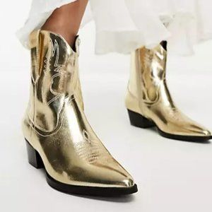 ASOS - Gold Metallic Western Ankle Boots - 8W